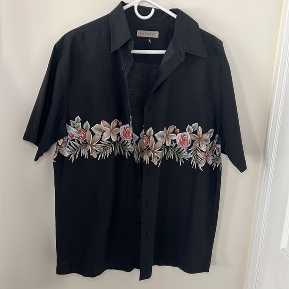 Retreat Men Hawaiian BeachVibe Outdoor Shirt - Picture 9 of 9